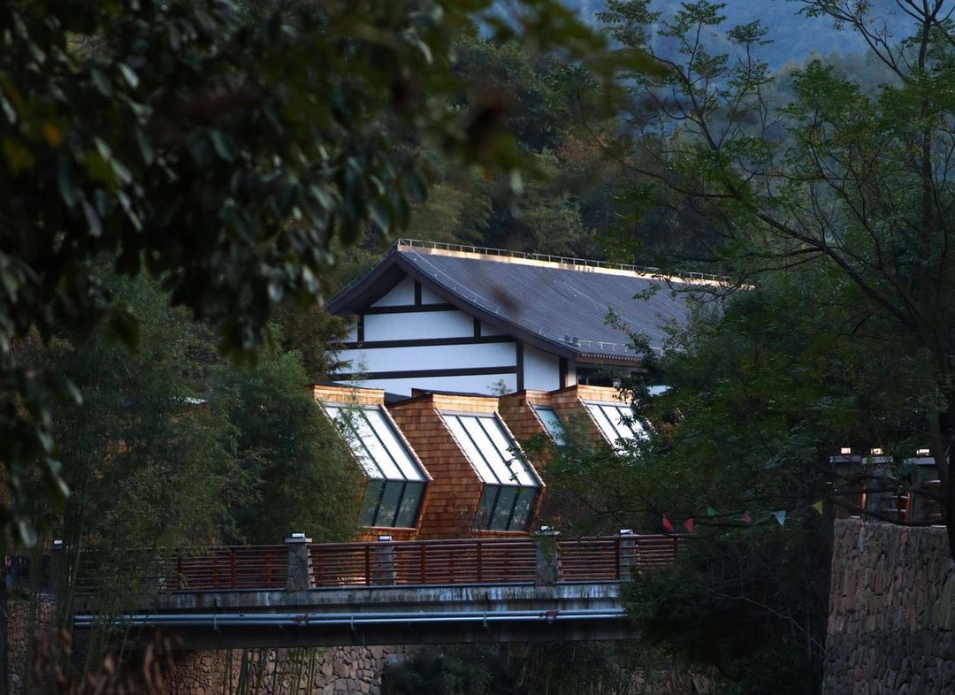 诸暨芳草地度假酒店