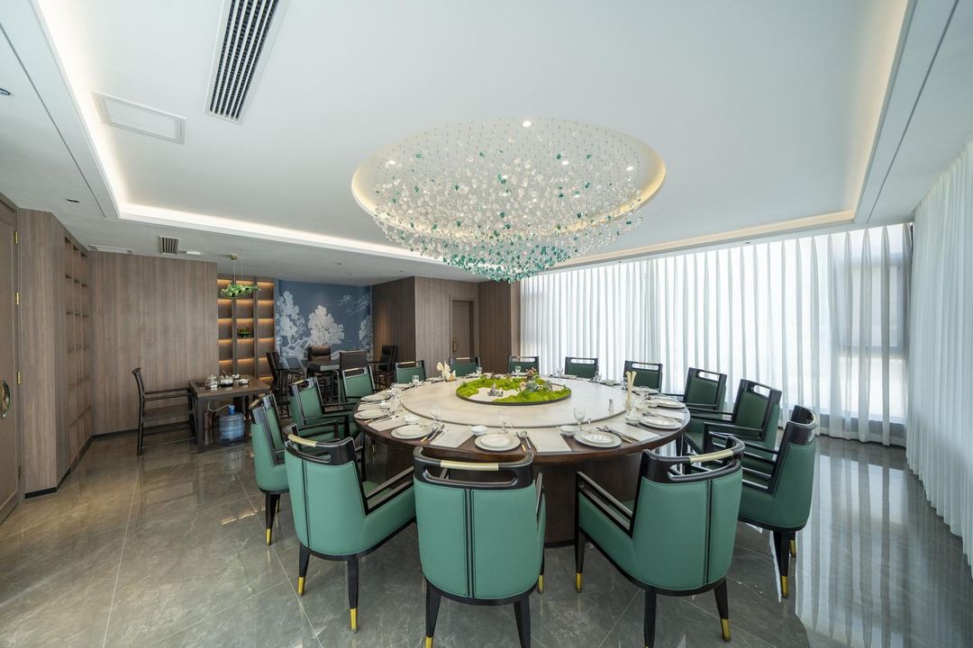 腾酒店(昆明穿金路世博园店)