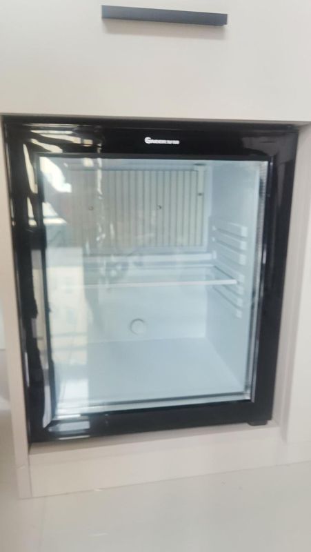 绍兴柯桥滨海商业中心亚朵酒店