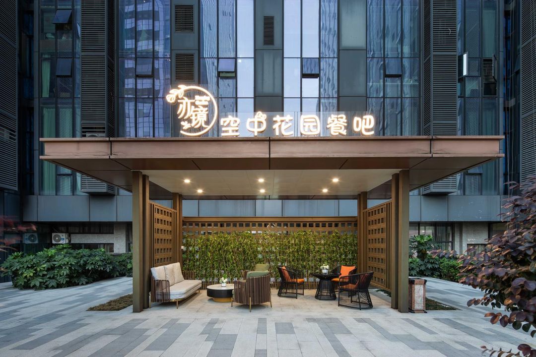 长沙东盈广场乐朋酒店(万家丽地铁站店)