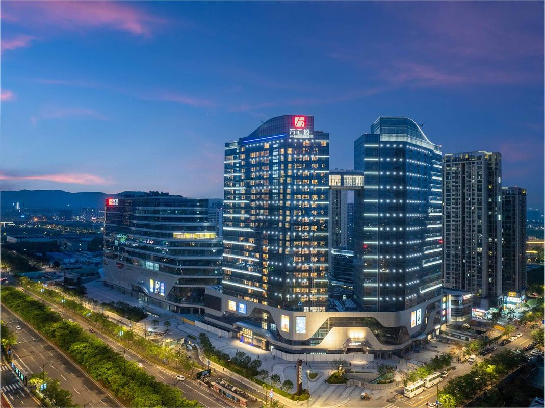 万汇城酒店(南京江北新区工业大学店)