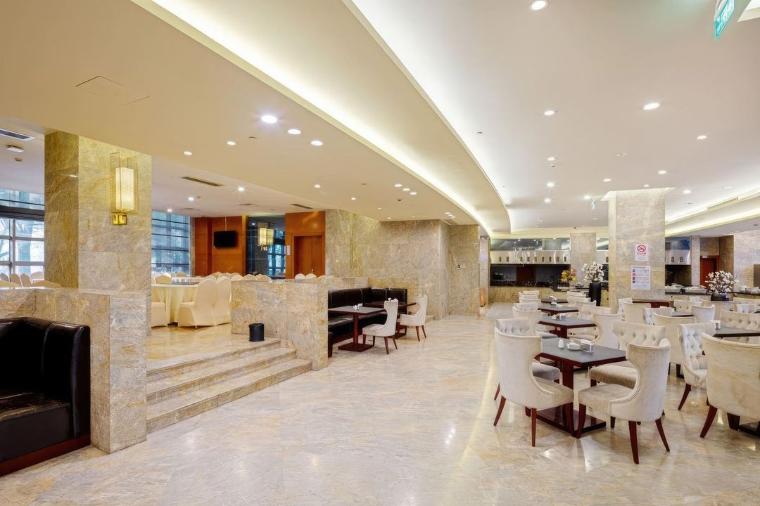 上海东江明城大酒店