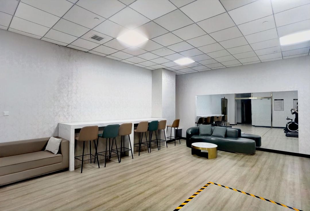 西安浐灞中铁建华美达酒店