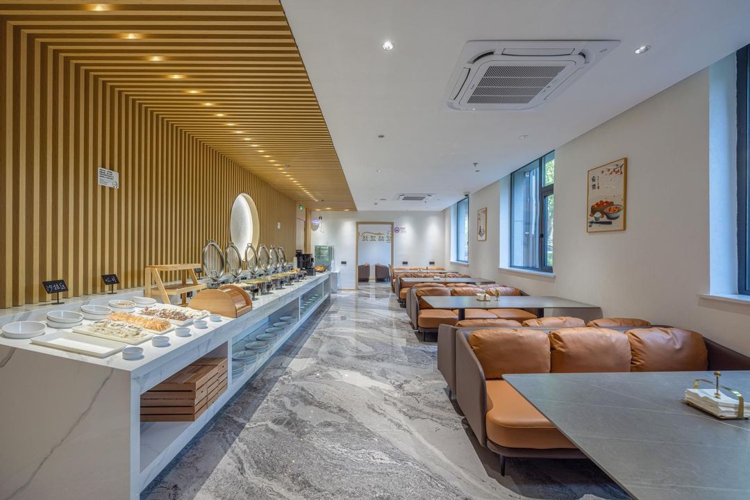 上海兰墅智慧酒店(金山城市沙滩店)