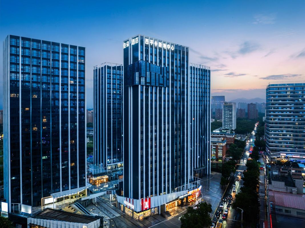 东莞西平新地中心亚朵酒店
