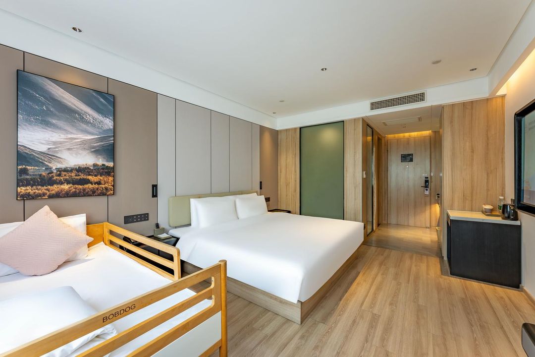 杭州西湖湖滨银泰亚朵酒店