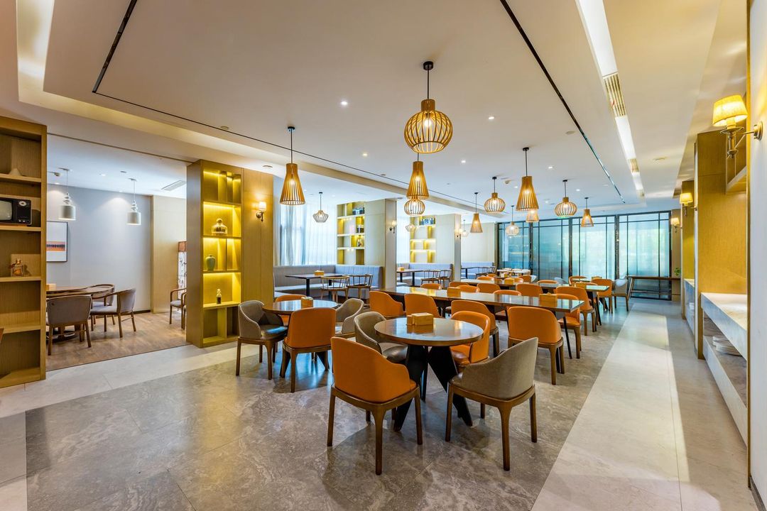 杭州西湖湖滨银泰亚朵酒店