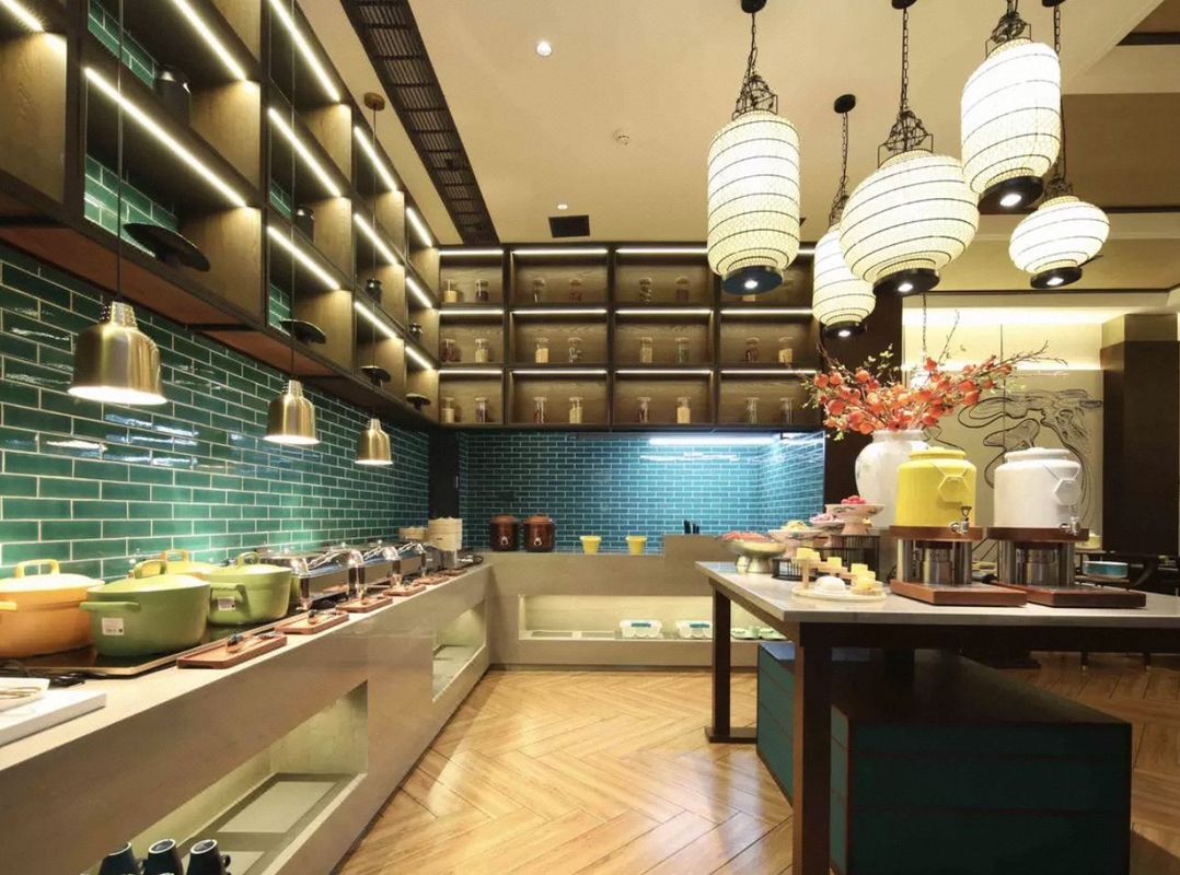 廷泊酒店(长沙中南大学阳光地铁站店)