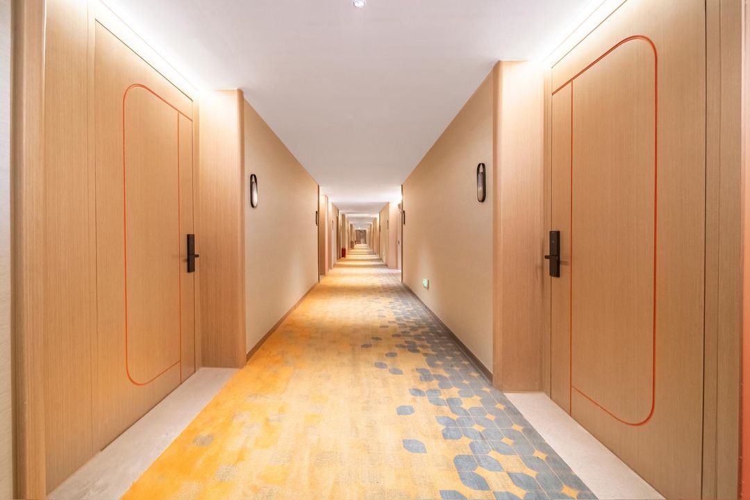 艺龙壹棠酒店(郑州高铁东站郑东商业中心店)