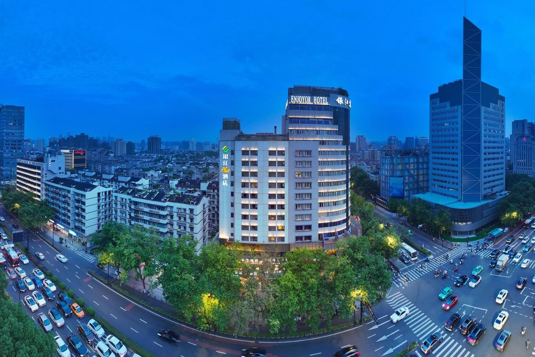 杭州西湖湖滨银江宾馆(万安桥地铁站店)