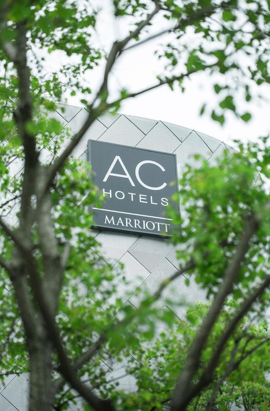 成都AC酒店(凤凰山体育公园店)