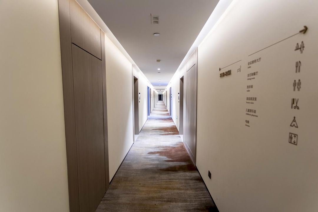 兰州西北宾馆(东方红广场兰州火车站店)