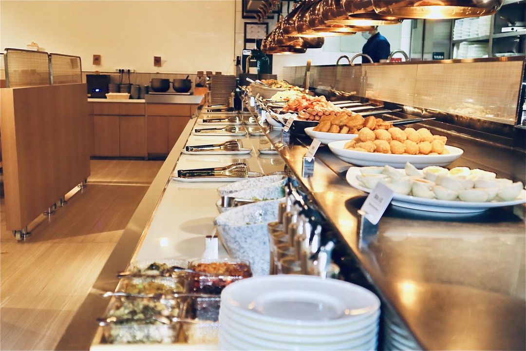 深圳南山万科云城亚朵酒店
