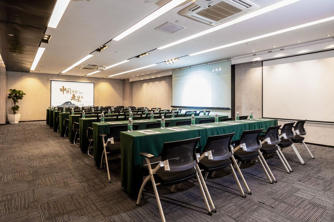 济南山东师范大学文化东路亚朵酒店