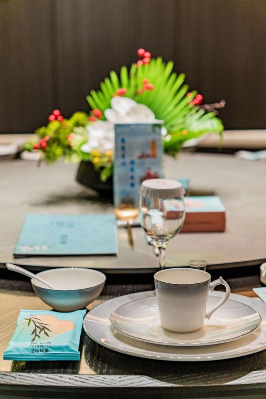 美道酒店(西安科技路地铁站店)