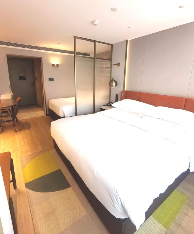 北京西站希尔顿惠庭酒店