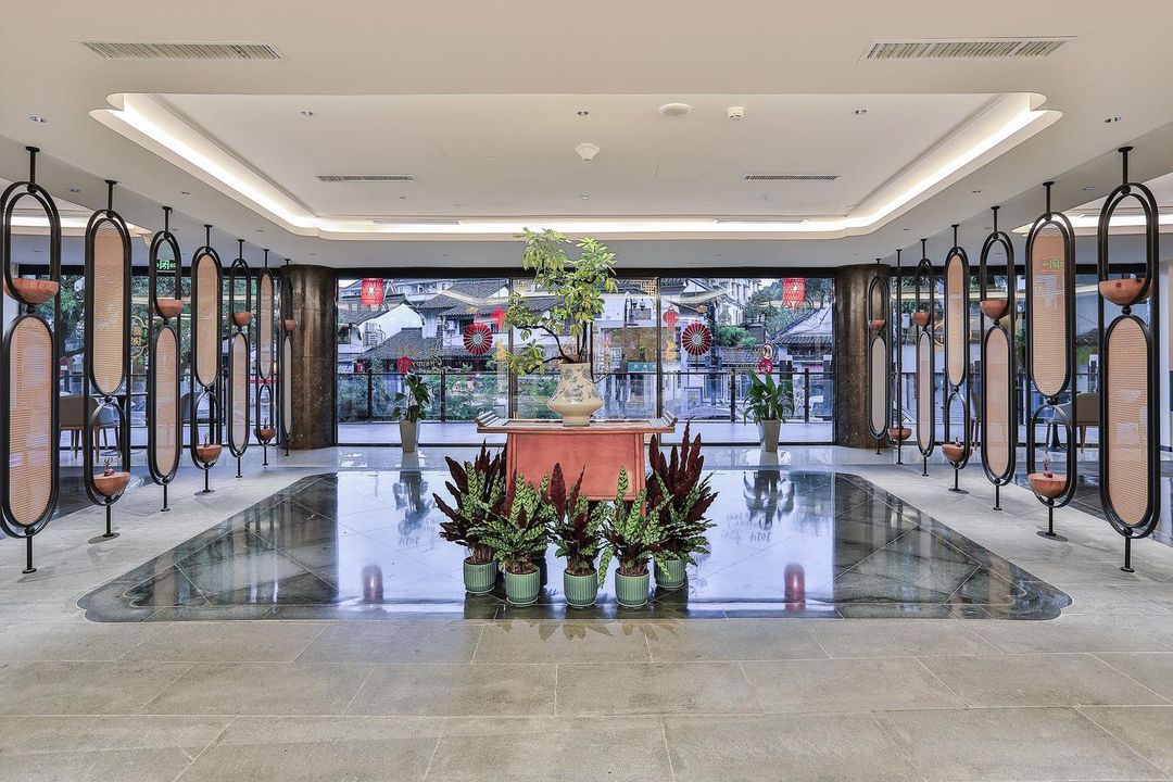 杭州西湖湖滨河坊街丽正门酒店