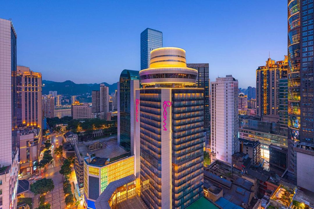 重庆解放碑万豪Moxy酒店