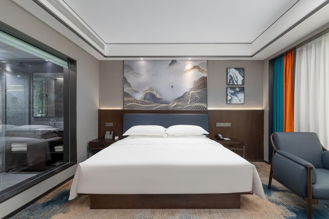 珠海德龙M海景酒店(情侣路海滨泳场店)