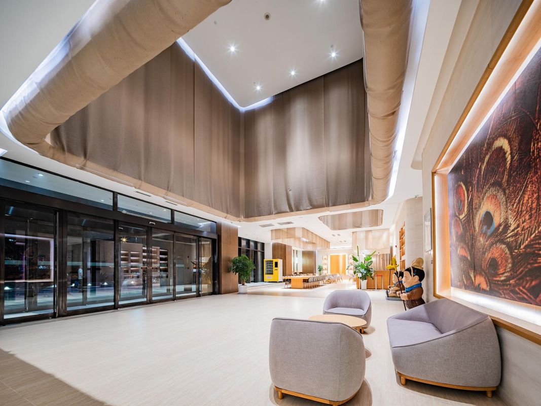 万信国际酒店(西安奥体浐灞会展中心店)