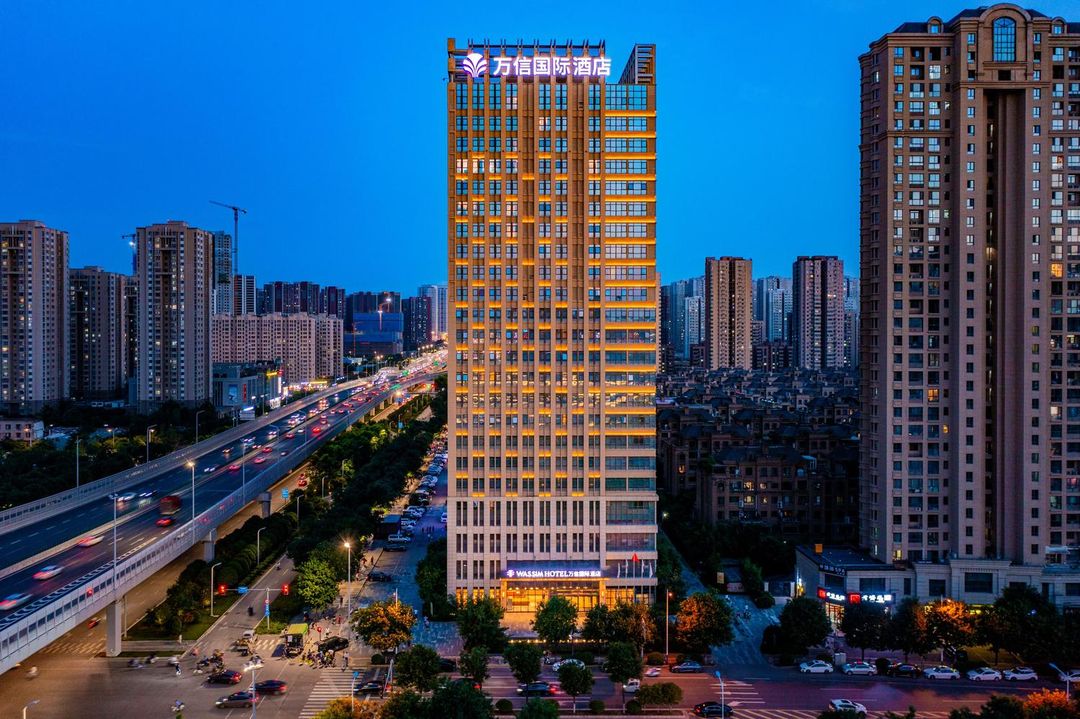 万信国际酒店(西安奥体浐灞会展中心店)