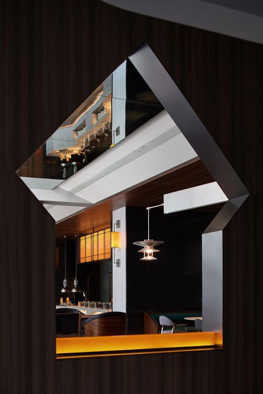 烟台星诺蓝海设计师酒店(烟台大学八角湾大学城店)