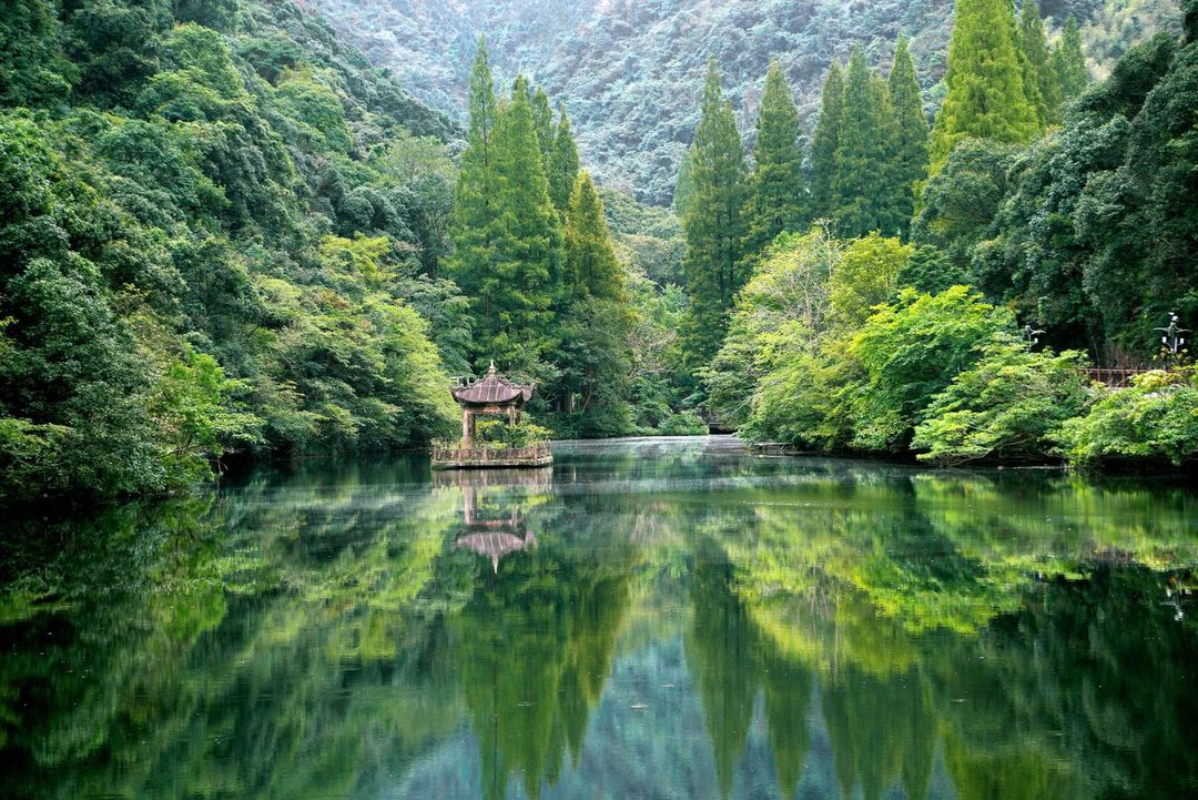 宁海天明山森林温泉大酒店