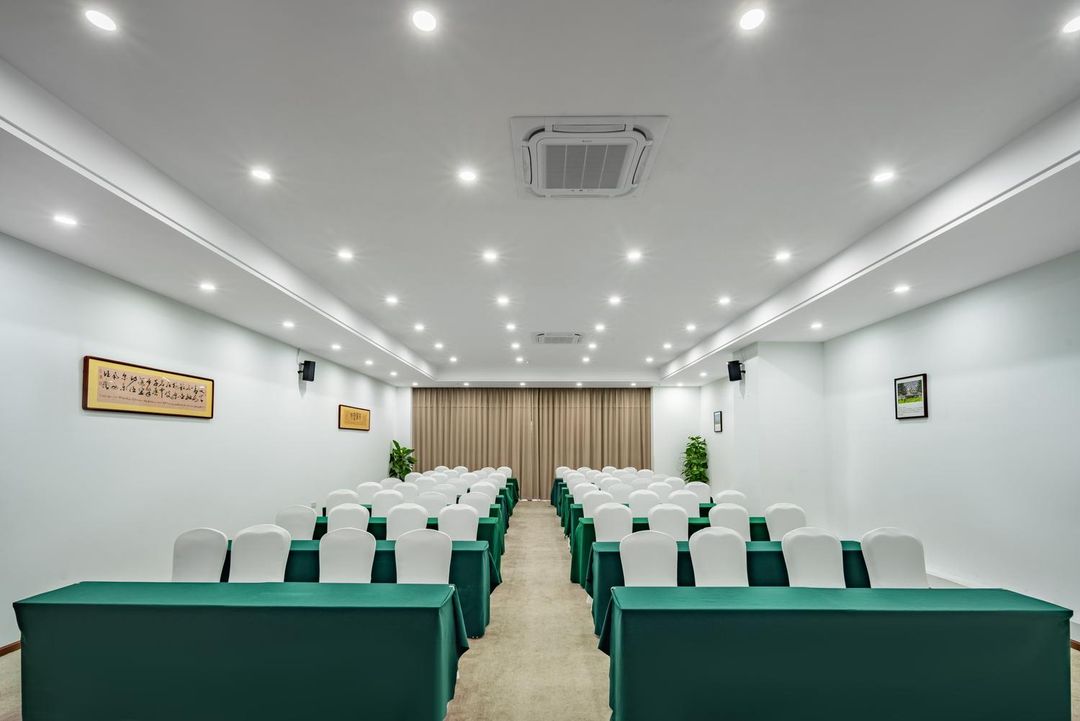 浙大圆正&middot;启真水晶酒店