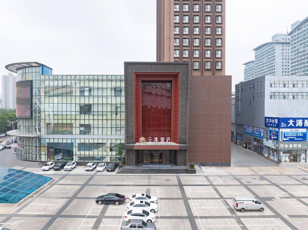 沈阳云湾酒店(奥体中心地铁站盛京大奥莱店)