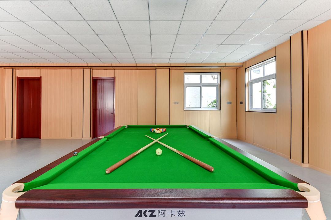 观澜康养中心酒店(北戴河老虎石海上公园店)