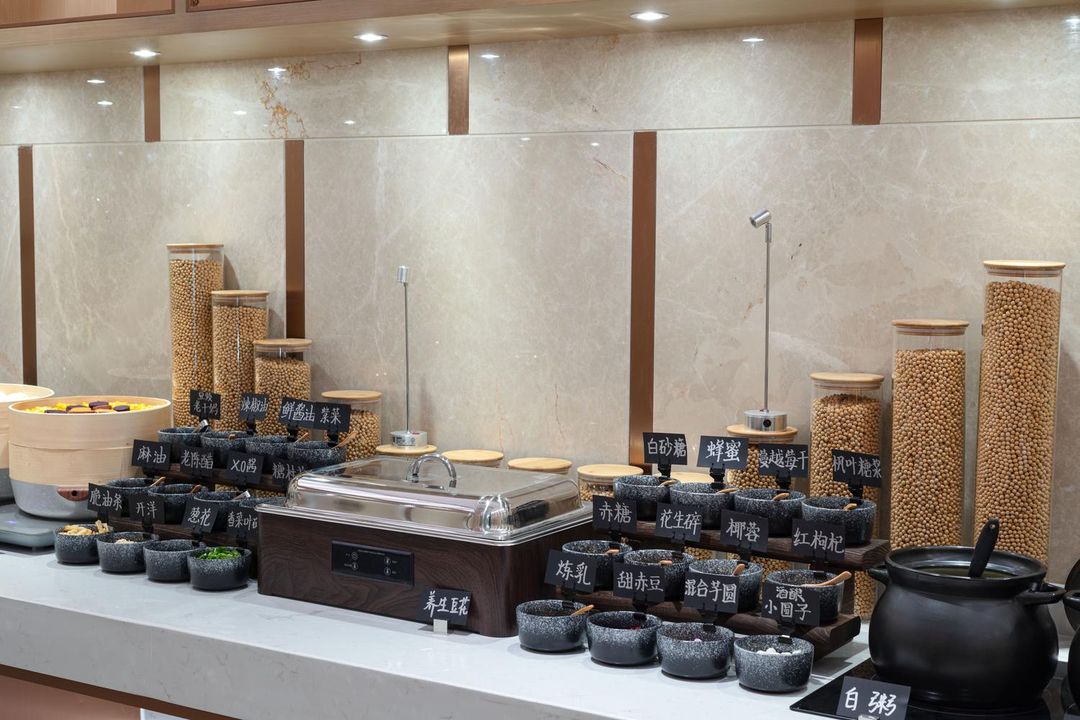 厦门五缘湾万达广场亚朵酒店