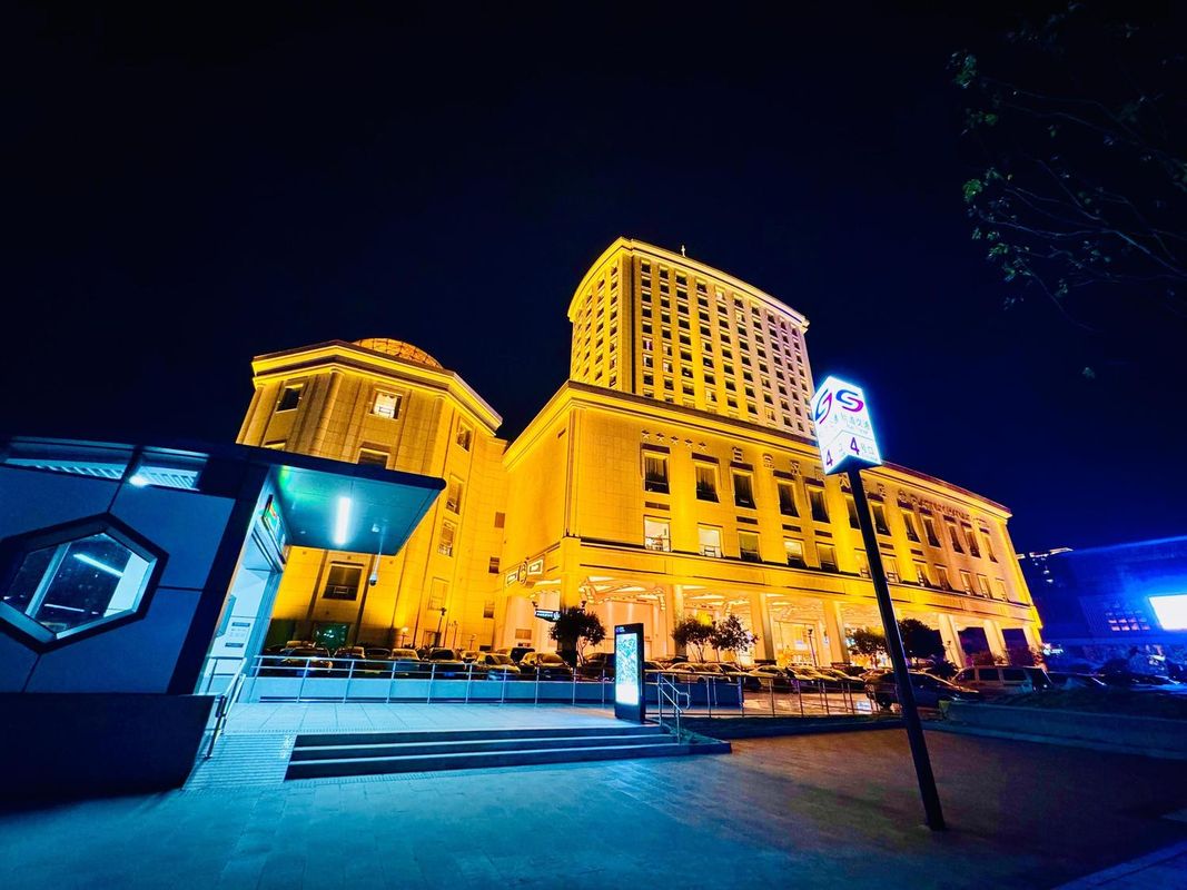 白金汉爵大酒店(苏州相城店)