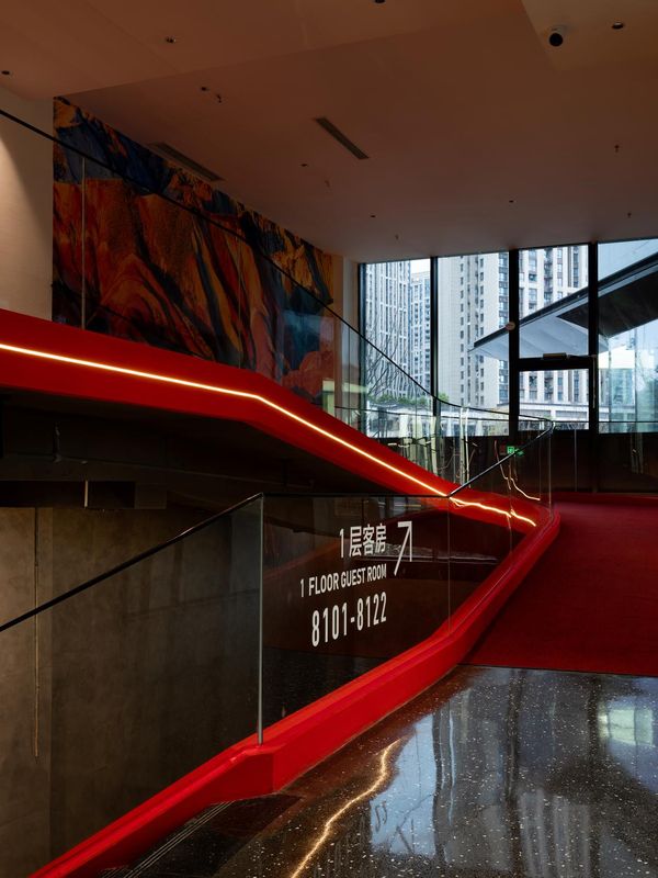 华熙LIVE&middot;鱼洞&middot;华熙玻尿酸酒店