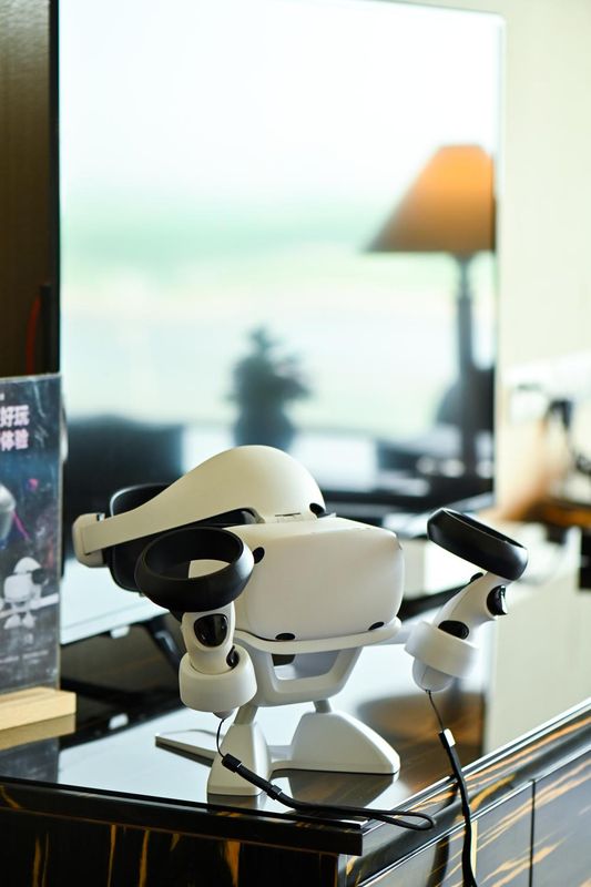 VR特色双床房（在线观影+沉浸游戏）