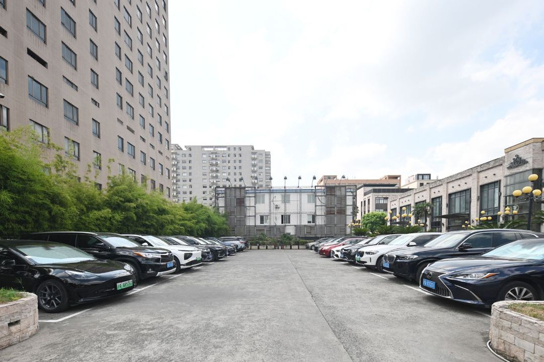 上海华纳风格大酒店