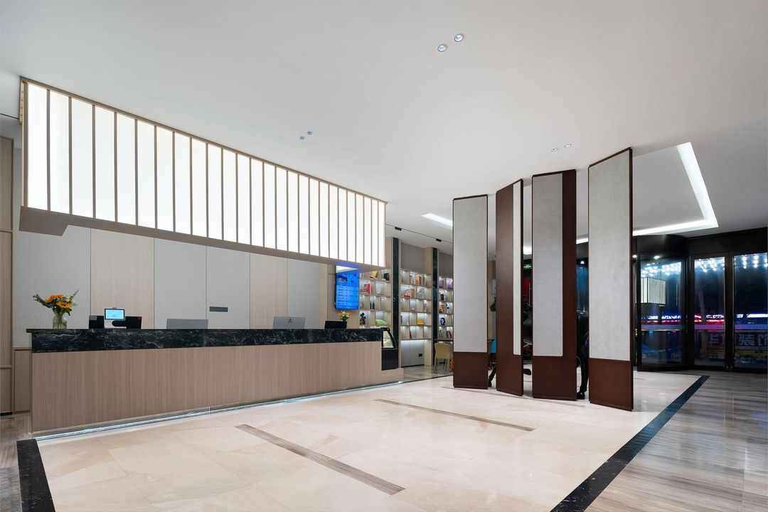 复美酒店(郑州高铁东站郑东商业中心店)