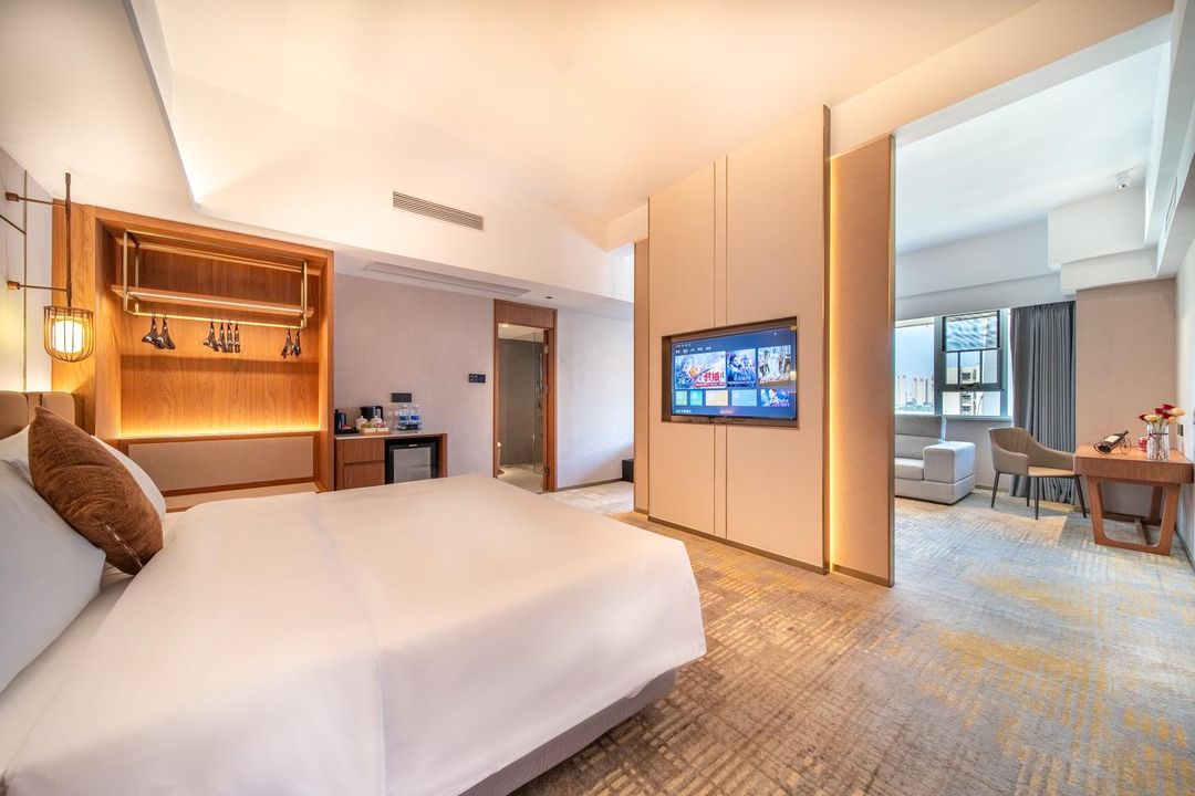 长沙华悦阳光酒店(湖南省博物院北辰三角洲地铁站店)