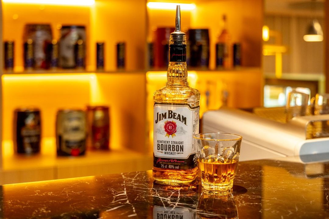 康铂酒店(南京南站大明路地铁站店)