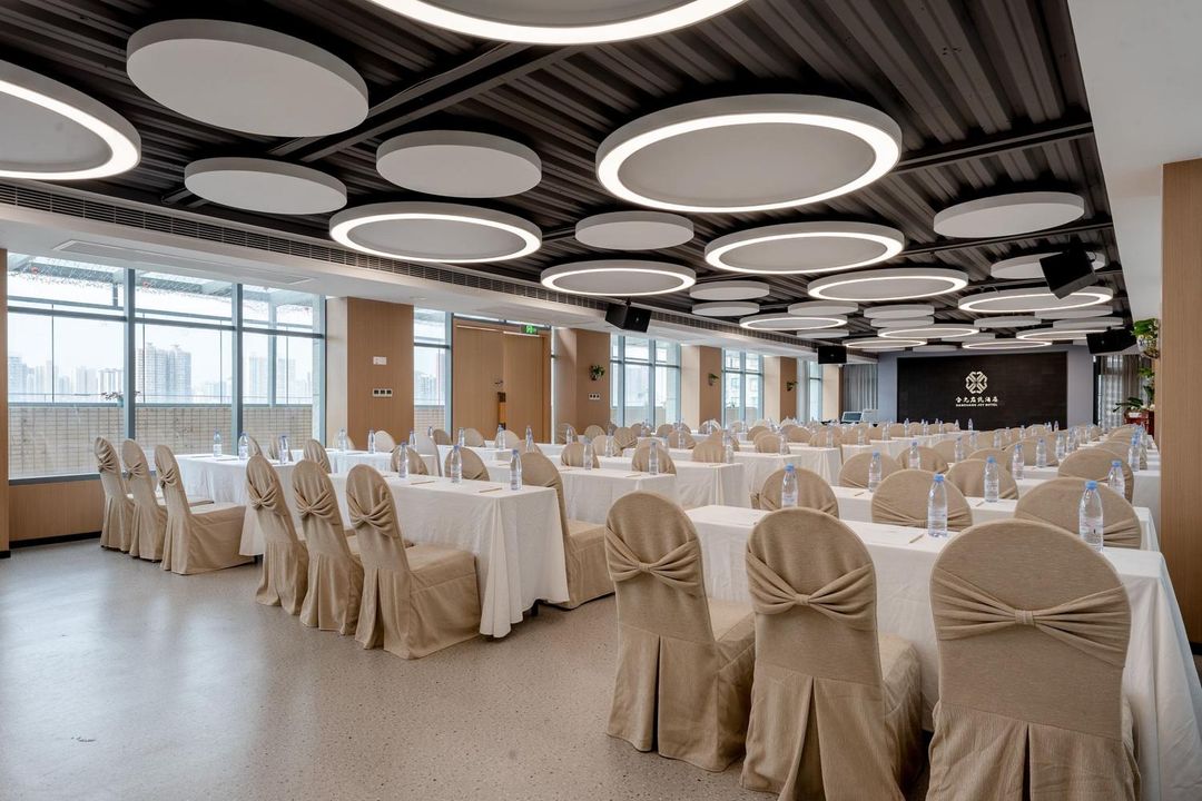 西安含光君悦酒店(钟鼓楼洒金桥地铁站店)