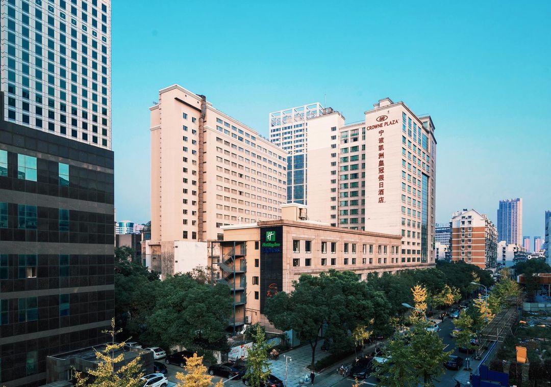 宁波凯洲皇冠假日酒店