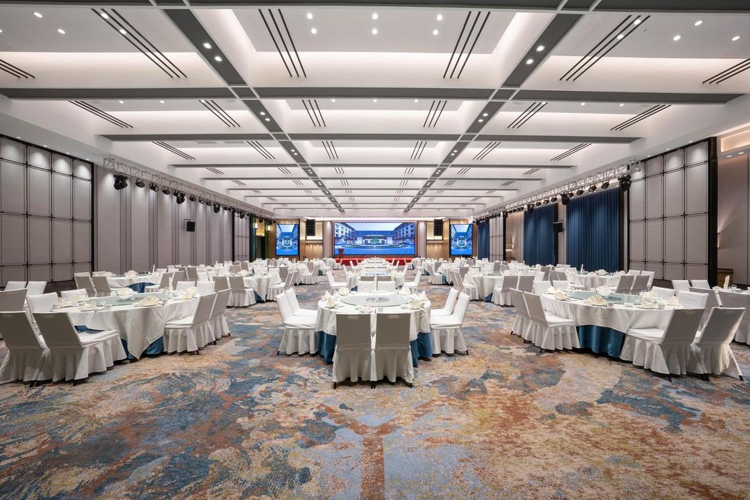 东悦国际酒店(省科学院济南超算中心科技园店)
