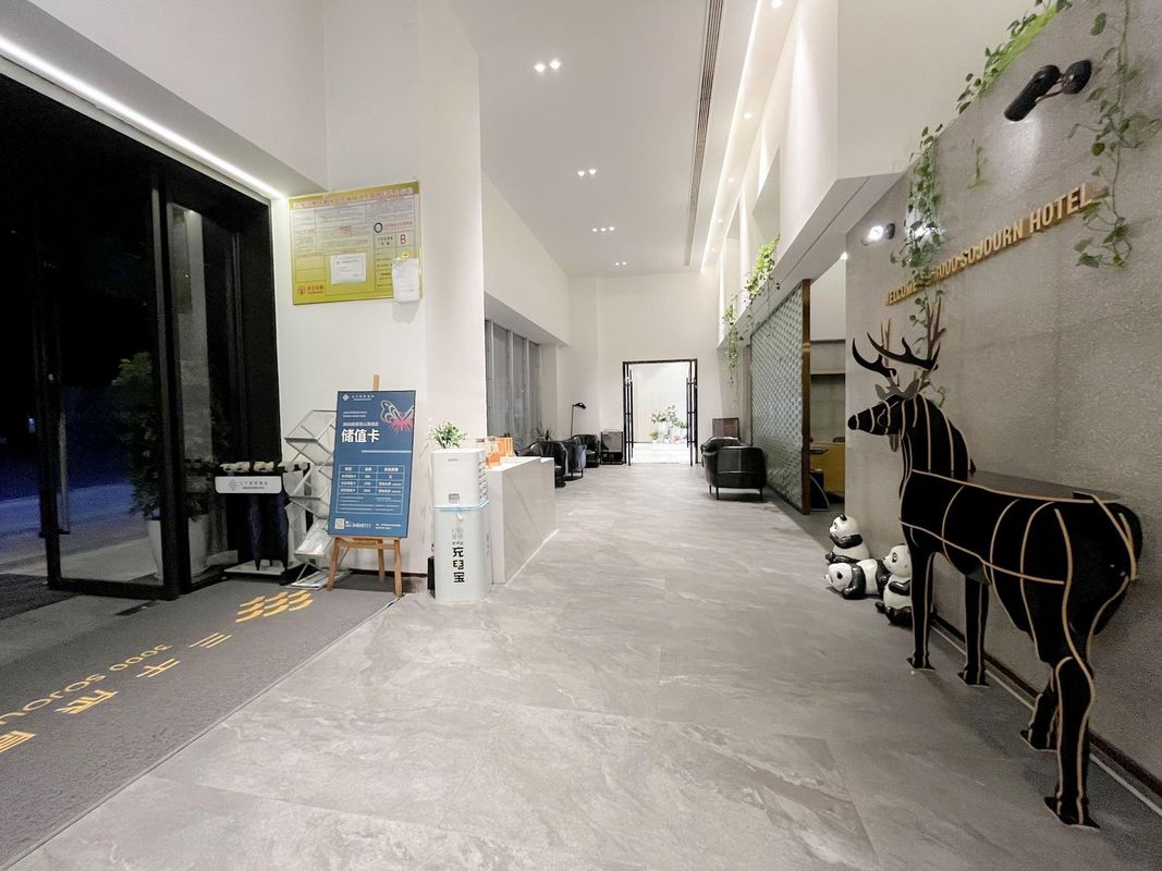 Journey Light 旅途浮光酒店(贵阳观山湖会展城店)