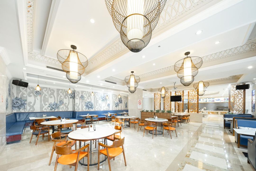 沪华国际大酒店(上海华师大闵行校区吴泾店)