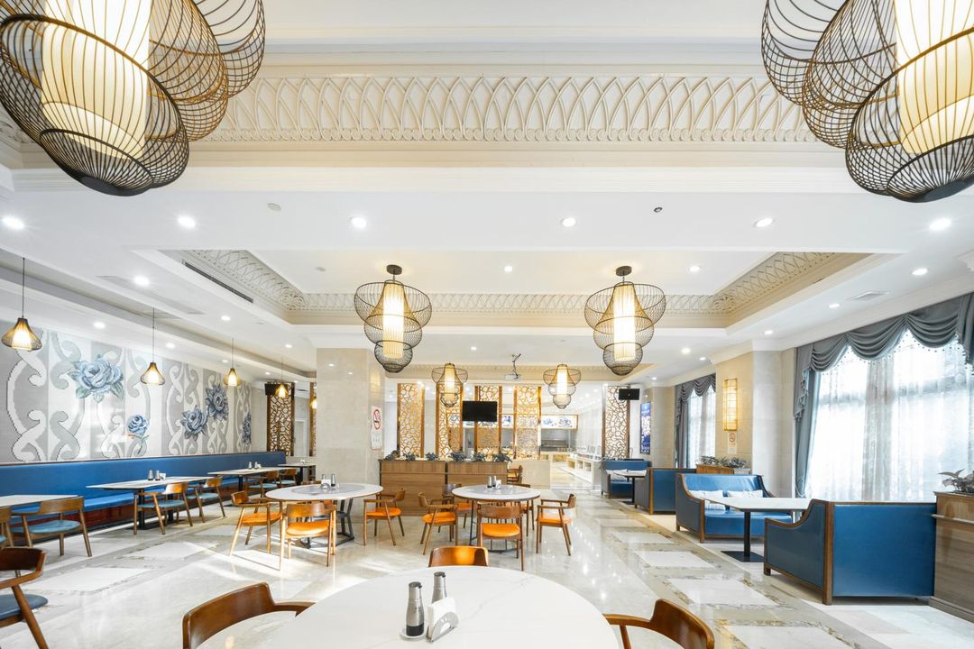 沪华国际大酒店(上海华师大闵行校区吴泾店)