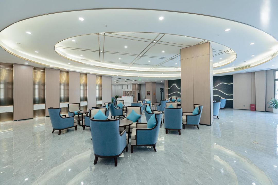 重庆东站茶园丽柏酒店