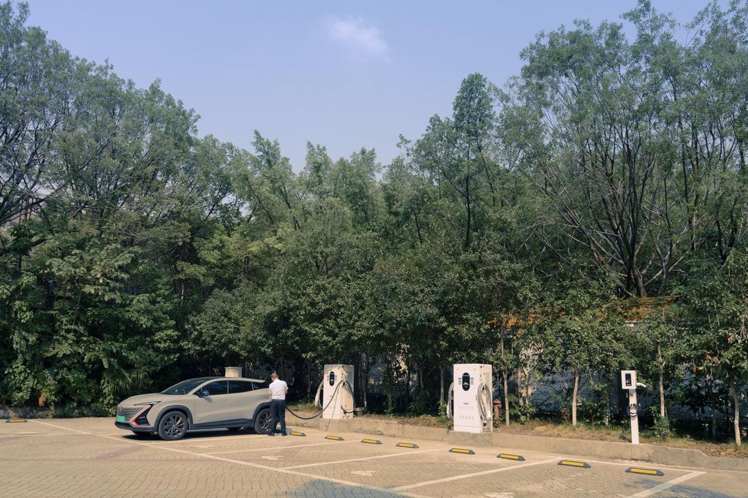 重庆冉家坝丽呈君顿酒店