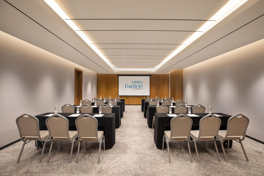 上海虹桥国家会展中心万枫酒店