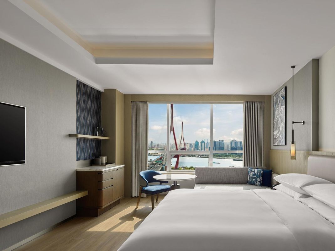 上海杨浦滨江万豪酒店