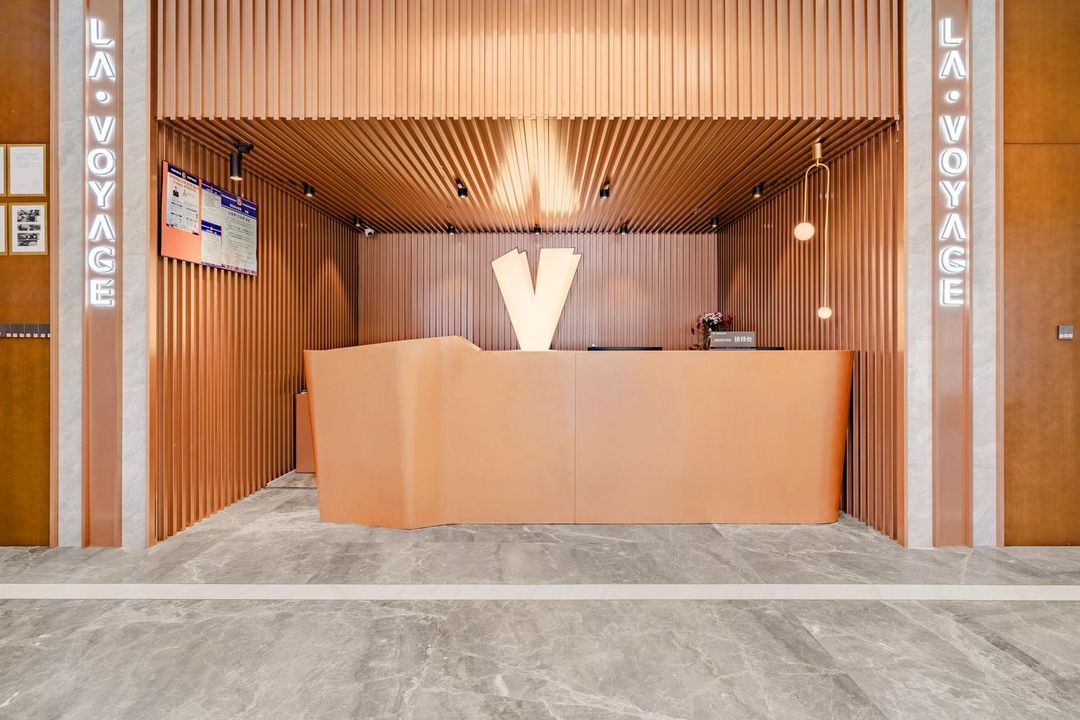 青岛洛享酒店(红岛高新区白沙河店)