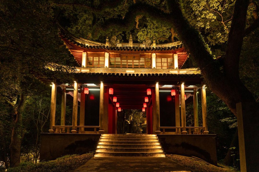 宁波览廷花园酒店